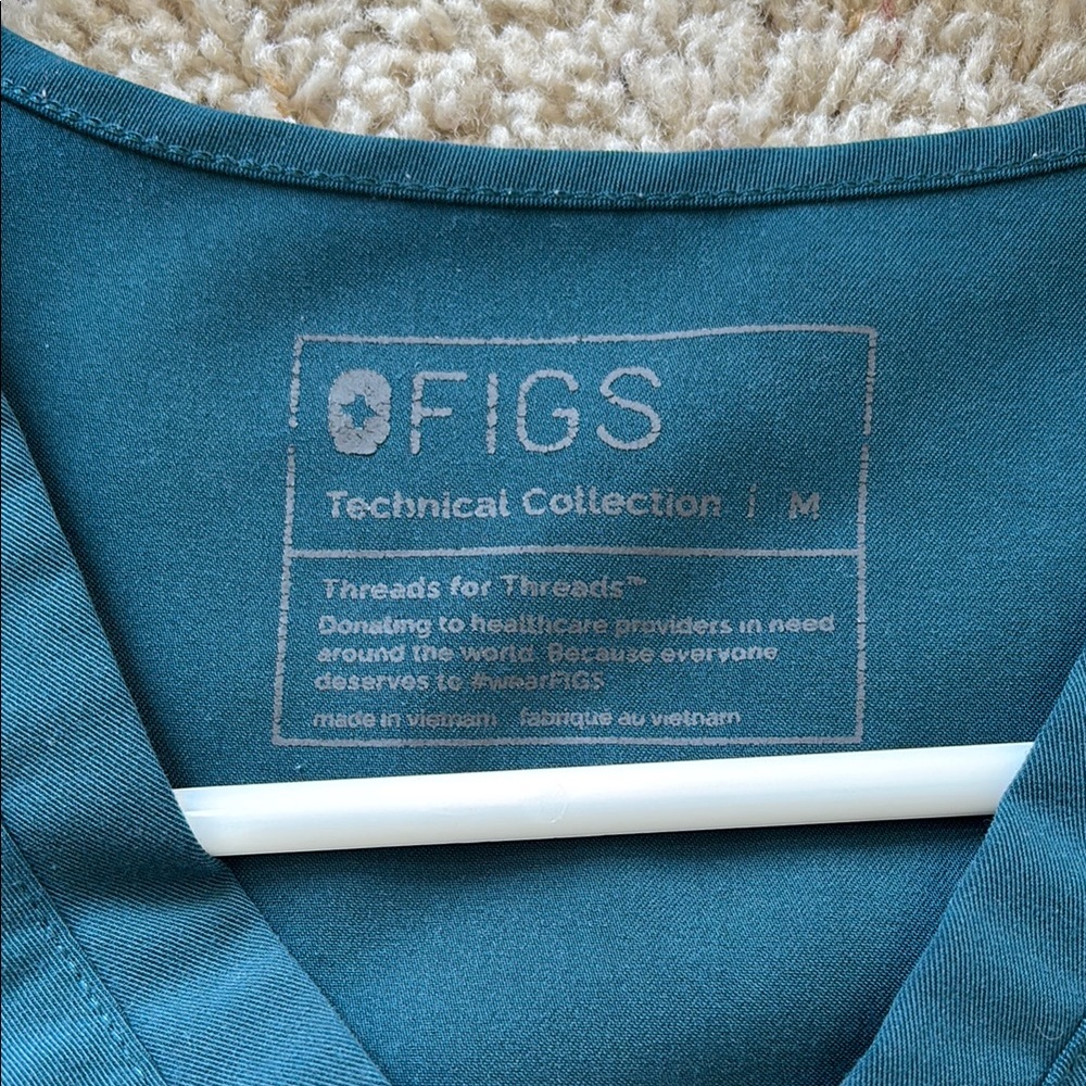Figs Teal Scrub Top - Picture 2 of 3